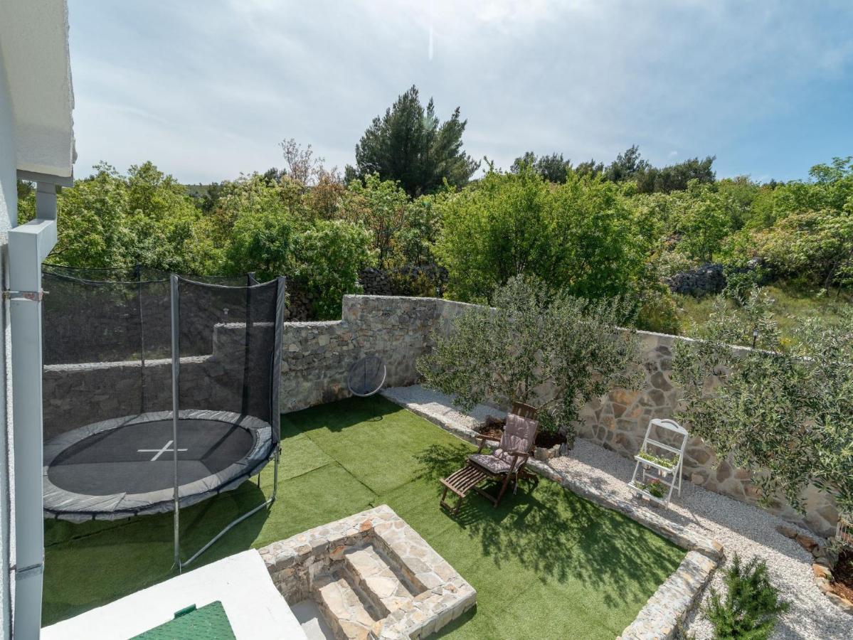 Scenic Sea View,Three Bedroom Villa With Pool Trogir Buitenkant foto